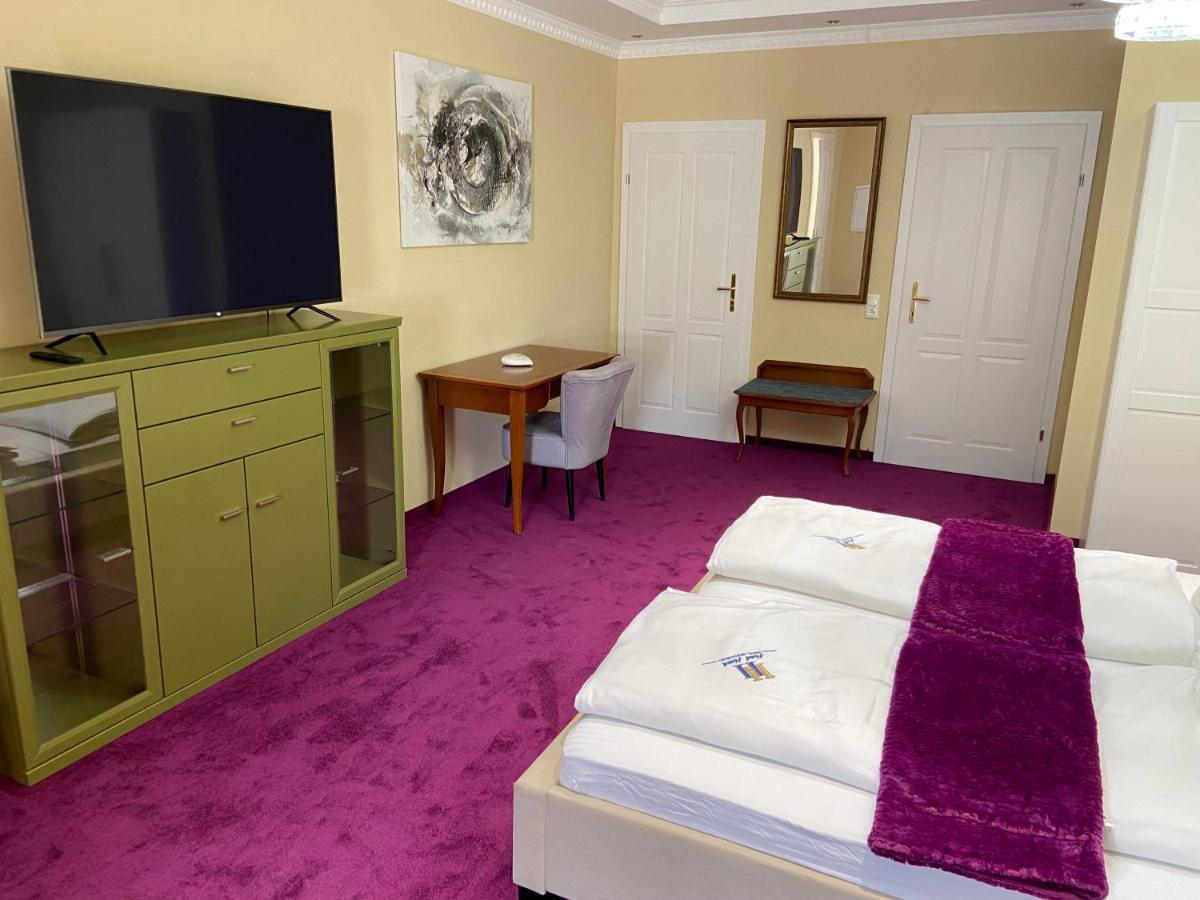 Hotel Restaurant Hesch Gabersdorf Екстер'єр фото