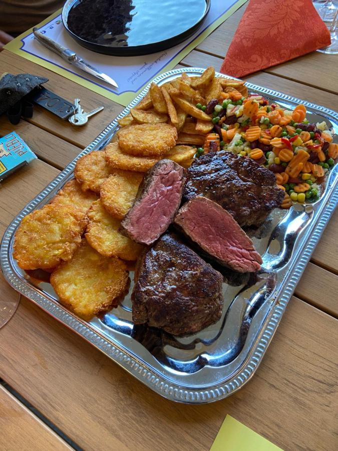Hotel Restaurant Hesch Gabersdorf Екстер'єр фото