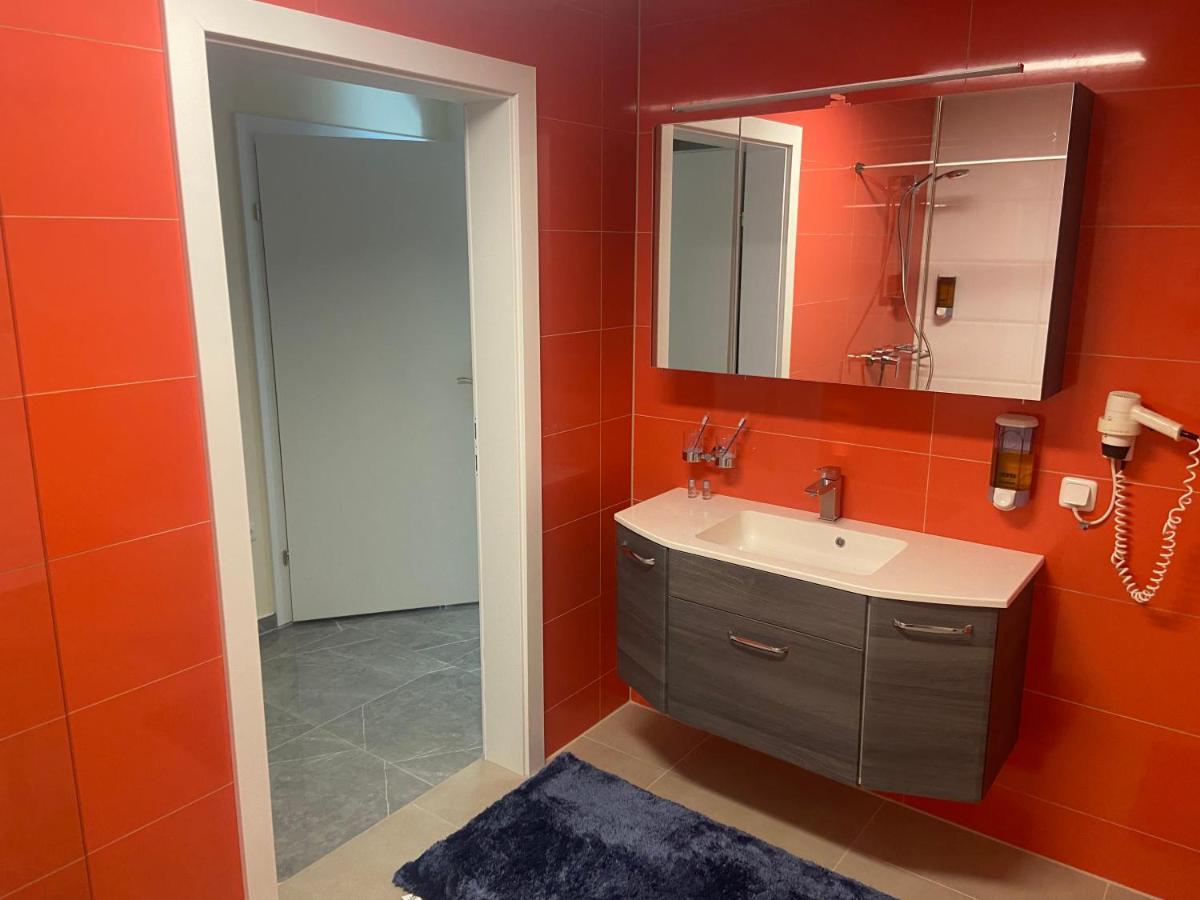 Hotel Restaurant Hesch Gabersdorf Екстер'єр фото