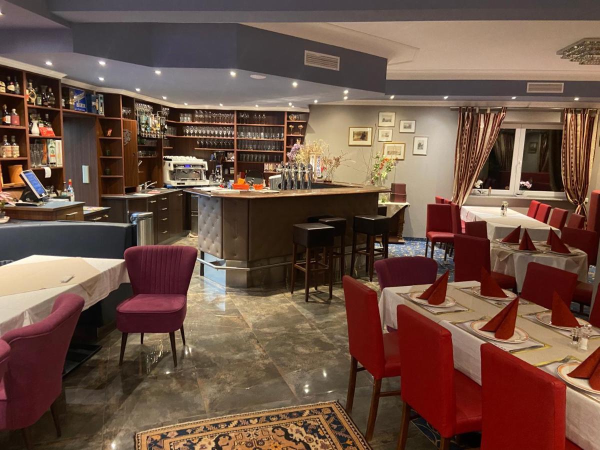Hotel Restaurant Hesch Gabersdorf Екстер'єр фото